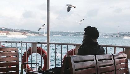 社区盾裁判判完就走？争议背后还有一段：主帅一句话把锅甩走